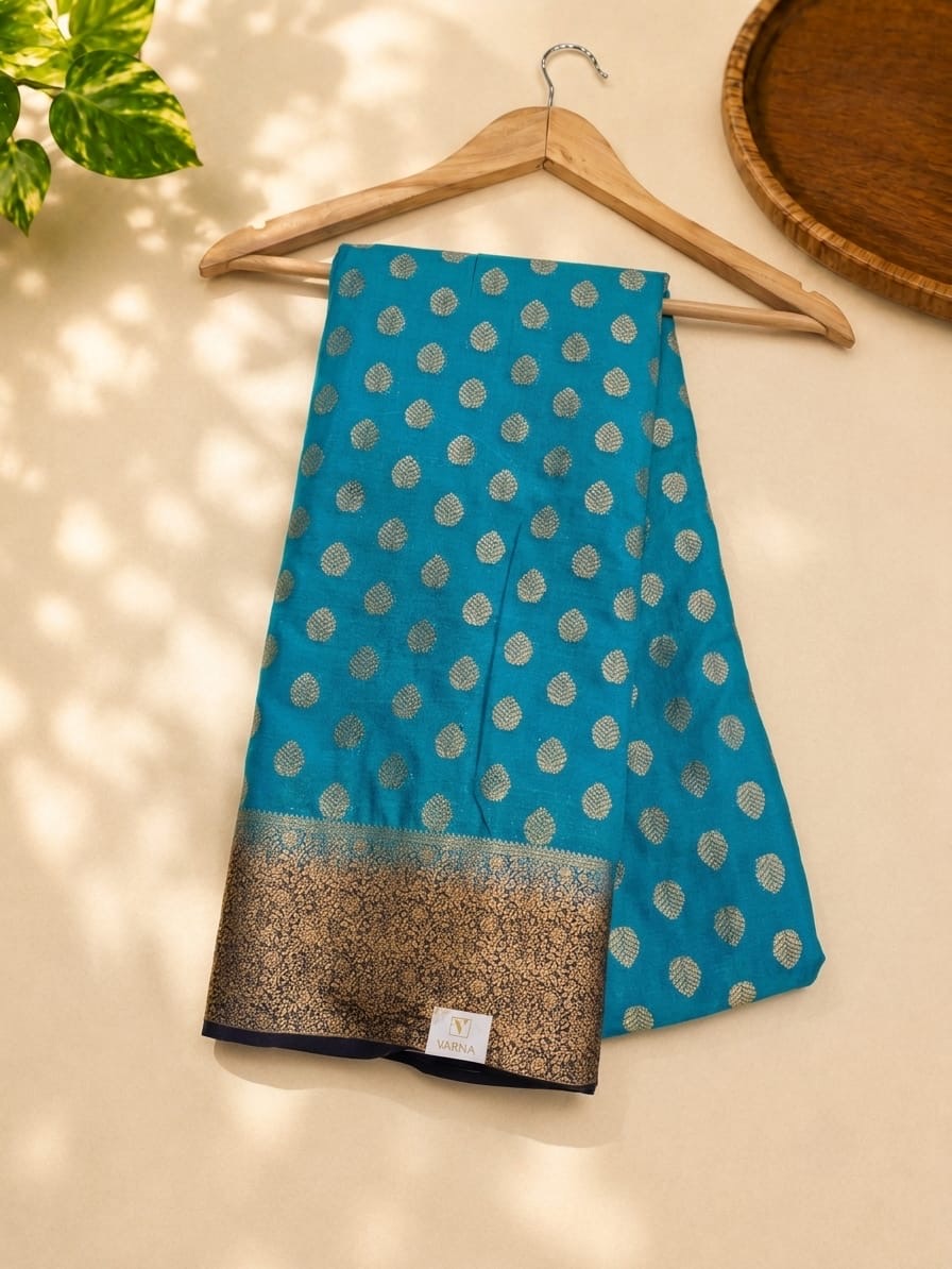 Semi Benarasi Saree with Blouse