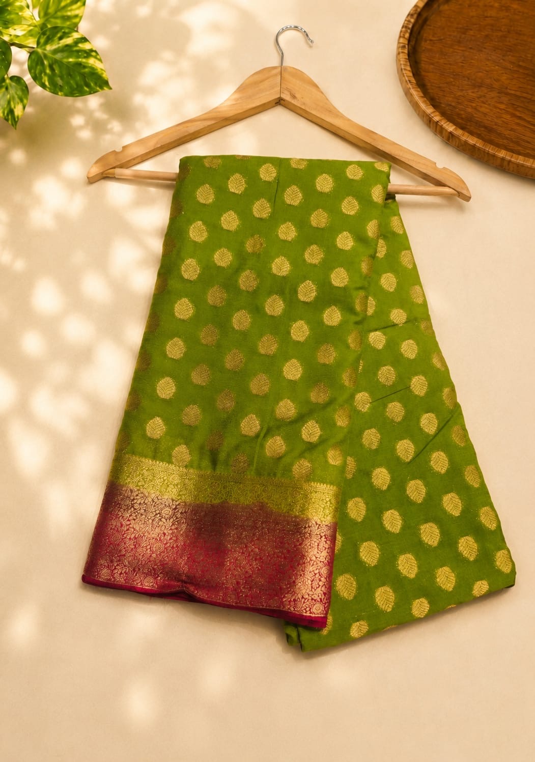 Semi Benarasi Saree with Blouse